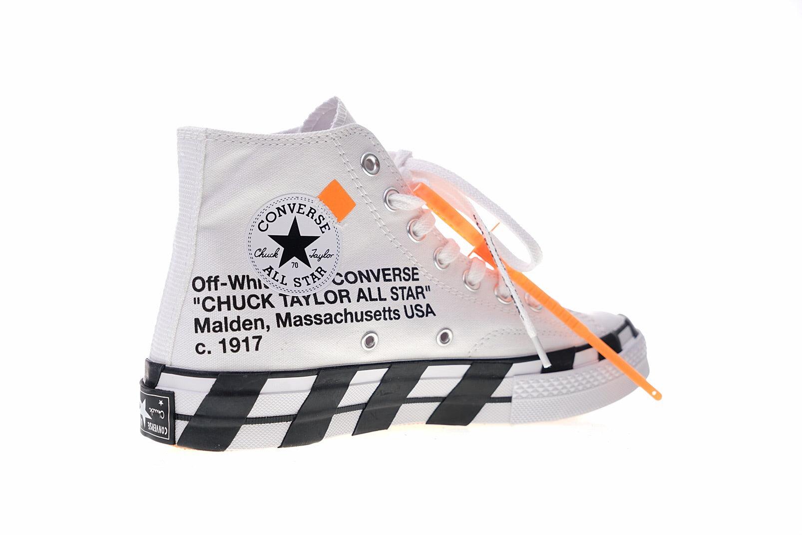 CHUCK TAYLOR OFF WHITE