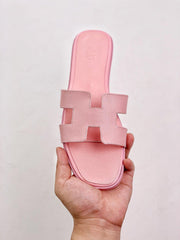 HERMES SLIPPERS *PINK*