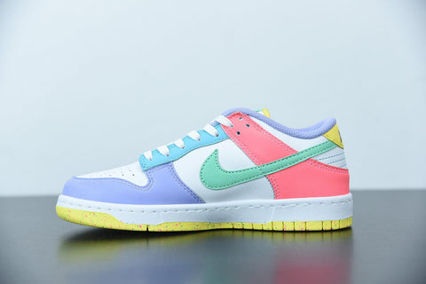 NIKE SB DUNK LOW " EASTER CANDY "