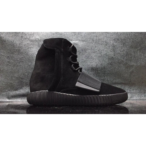 YEEZY BOOST 750 *TRIPLE BLACK*